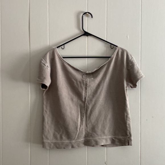 American Eagle off the shoulder cropped tee size L - Picture 2 of 8